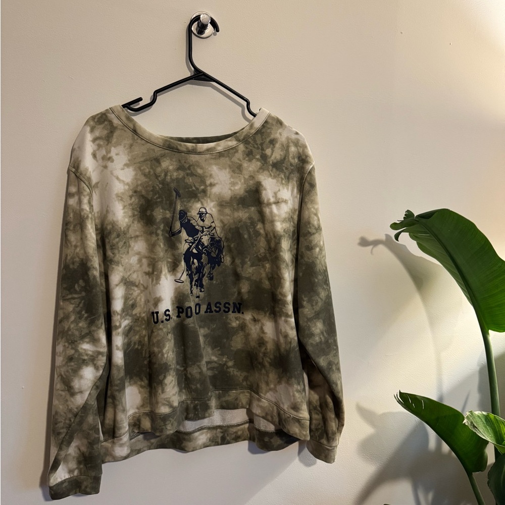 U.S. Polo Assn. Green Tie-Dye Sweatshirt